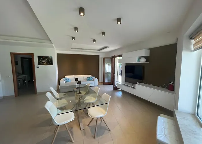 Villa Anzio *